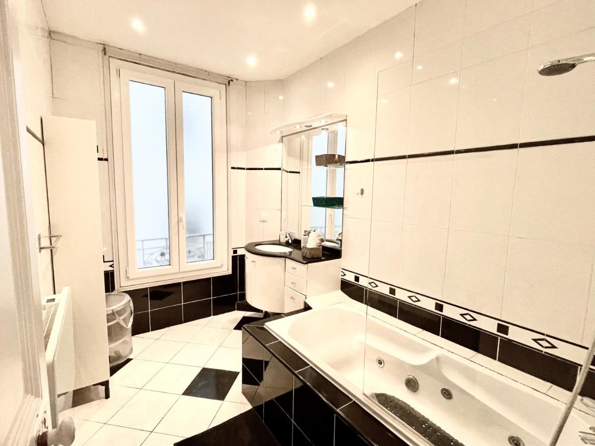 Joli Appartement Spacieux A 3 Min A Pied De La Mer Nice Exterior photo